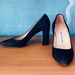 Manolo Blahnik Black Suede Block Heel Pumps EU 36.5 / US 6.5